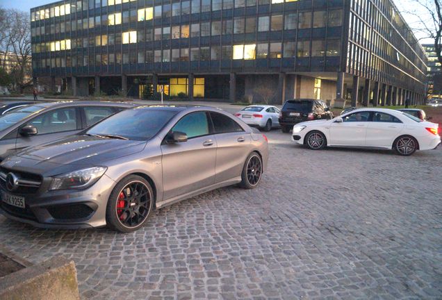 Mercedes-AMG CLA 45 C117