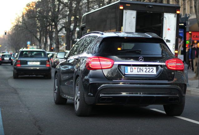 Mercedes-AMG GLA 45 X156