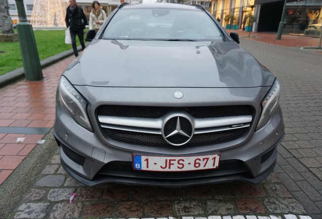 Mercedes-Benz GLA 45 AMG X156