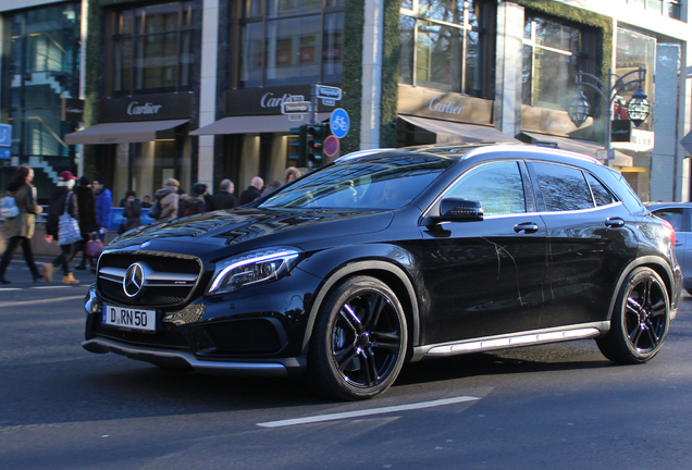 Mercedes-Benz GLA 45 AMG X156