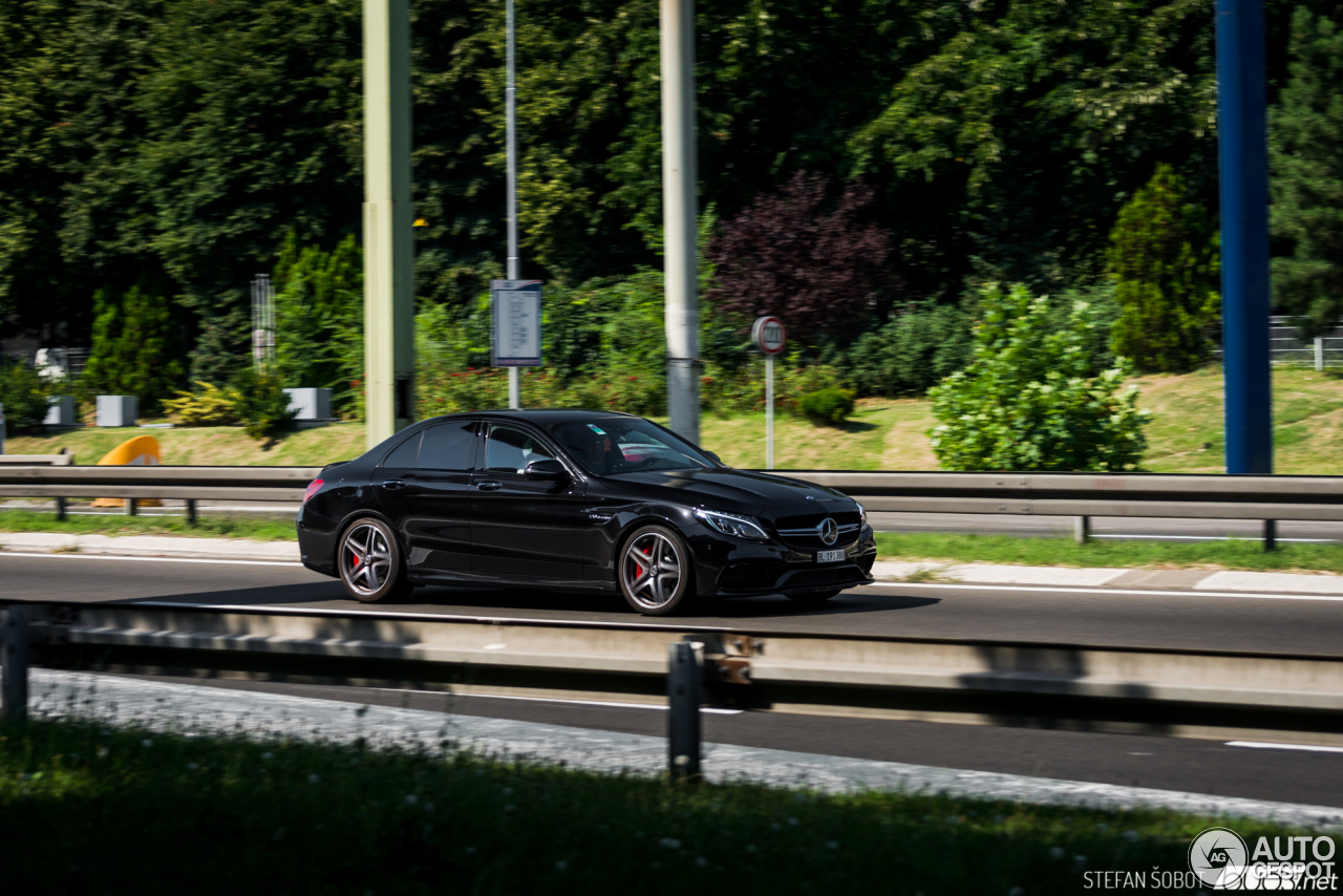 Mercedes-AMG C 63 S W205