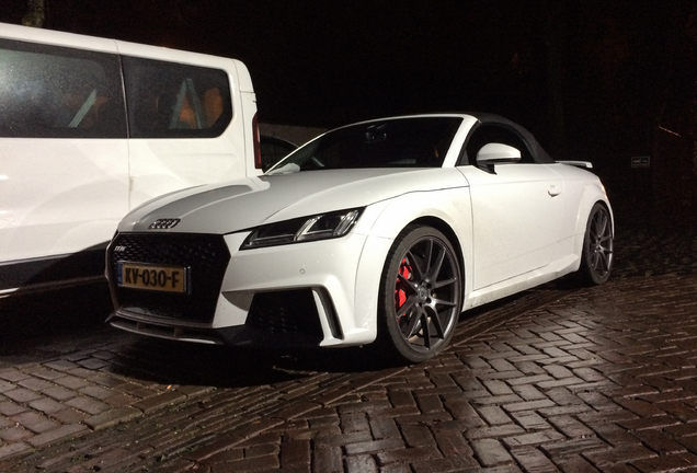 Audi TT-RS Roadster 2017