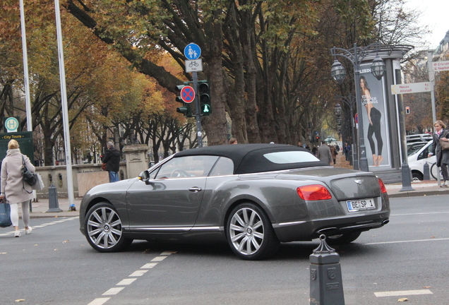 Bentley Continental GTC 2012