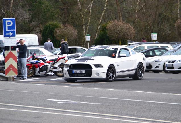 Ford Mustang Shelby GT500 2011