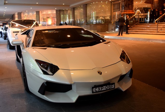 Lamborghini Aventador LP700-4