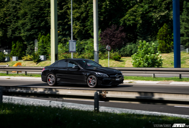 Mercedes-AMG C 63 S W205