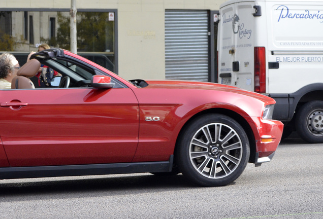 Ford Mustang GT Convertible 2011