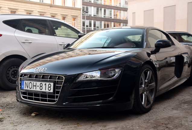 Audi R8 V10