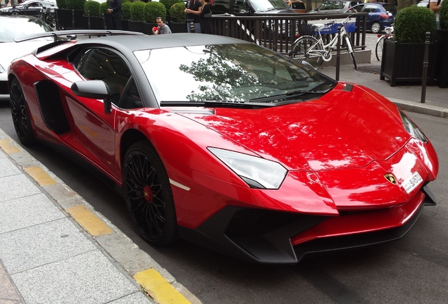 Lamborghini Aventador LP750-4 SuperVeloce