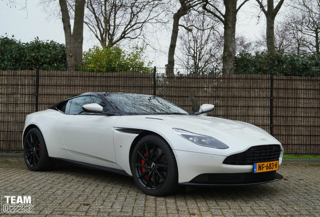 Aston Martin DB11 Launch Edition