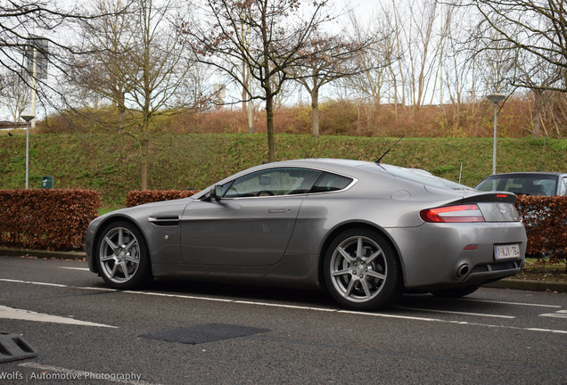 Aston Martin V8 Vantage