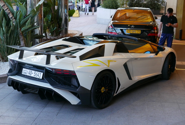 Lamborghini Aventador LP750-4 SuperVeloce Roadster