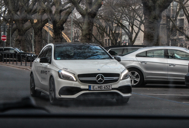 Mercedes-AMG A 45 W176 2015