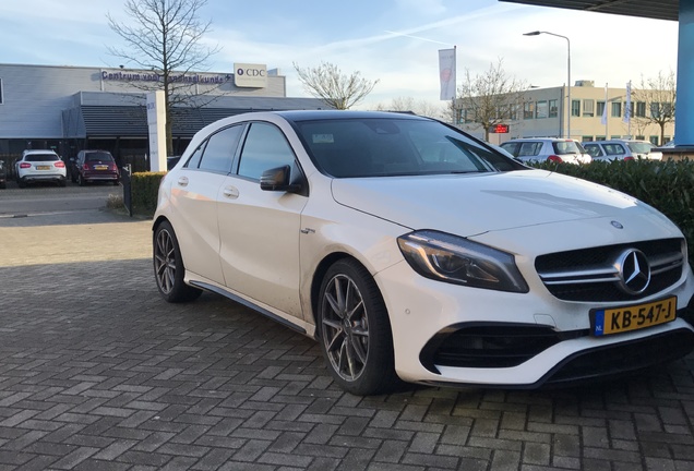 Mercedes-AMG A 45 W176 2015