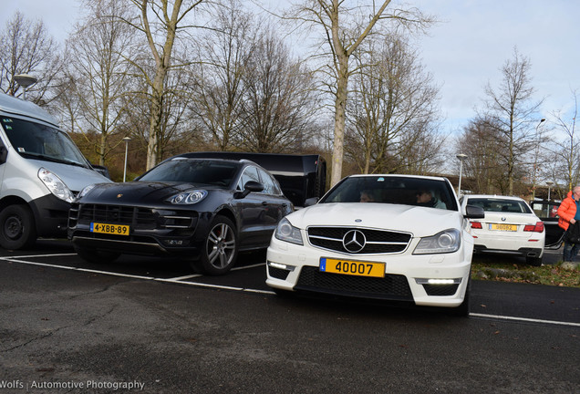 Mercedes-Benz C 63 AMG W204 2012