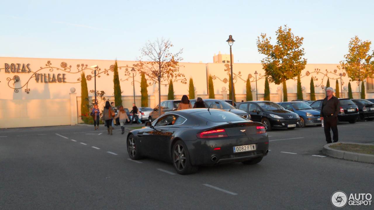 Aston Martin V8 Vantage