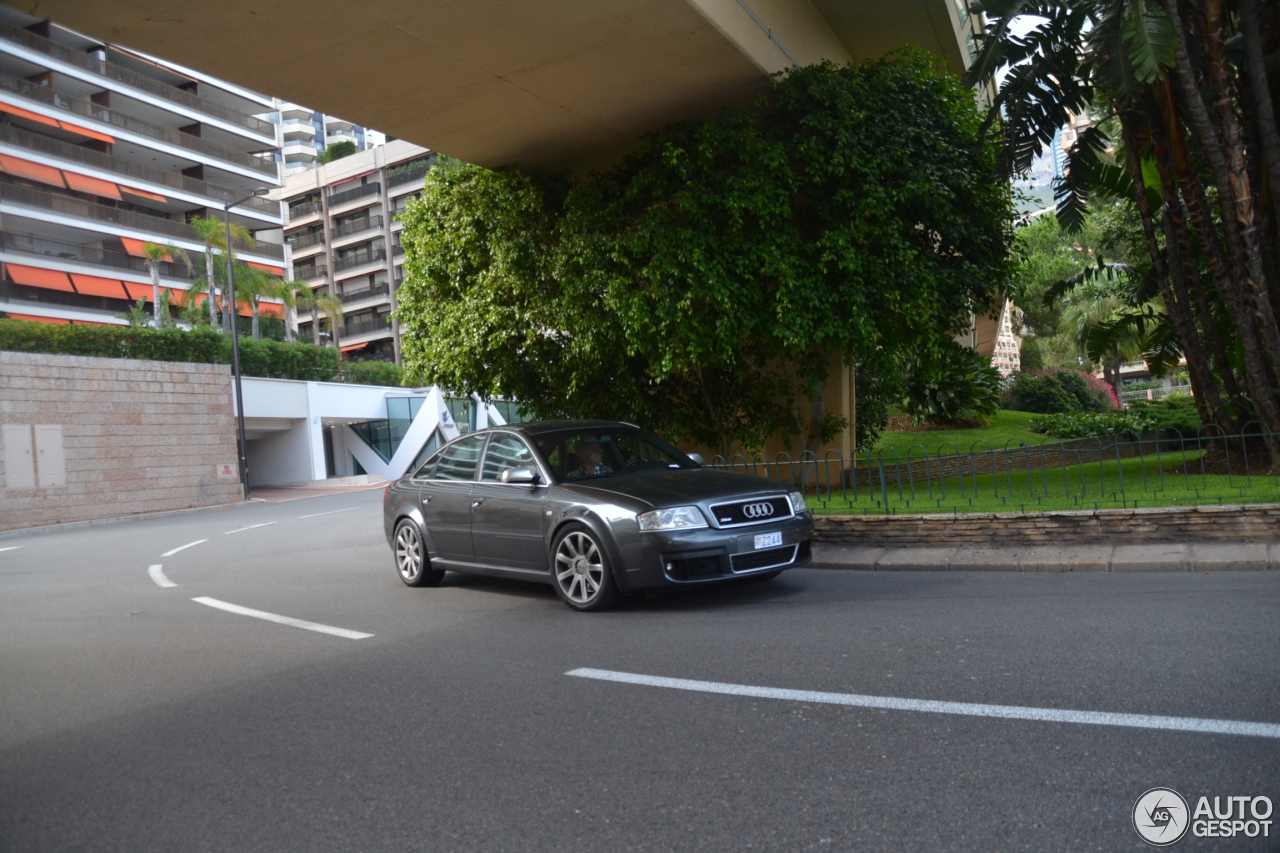 Audi RS6 Sedan C5