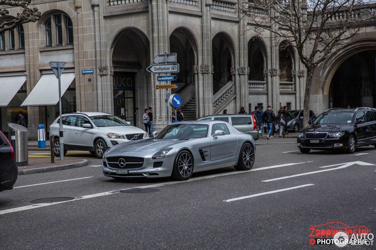 Mercedes-Benz SLS AMG GT