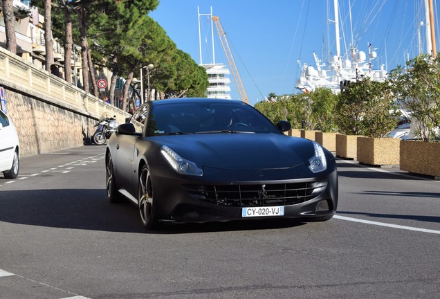 Ferrari FF