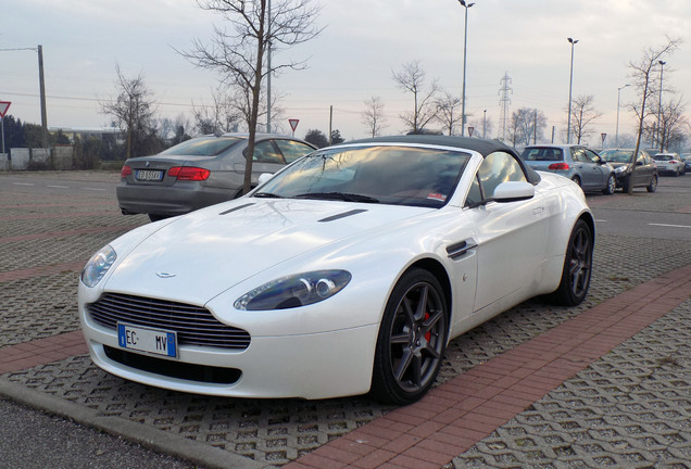 Aston Martin V8 Vantage Roadster