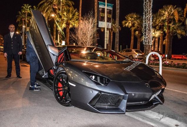 Lamborghini Aventador LP700-4 Roadster