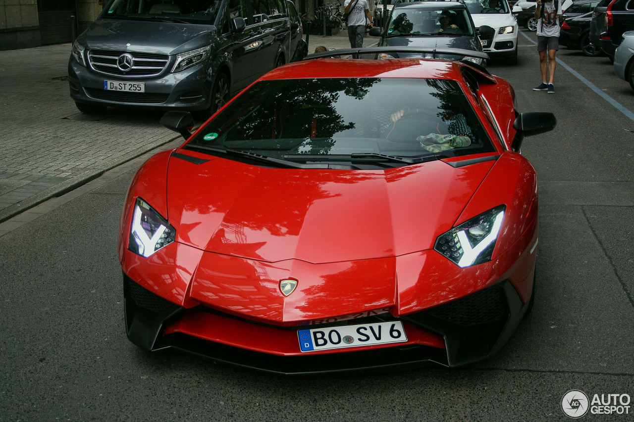 Lamborghini Aventador LP750-4 SuperVeloce