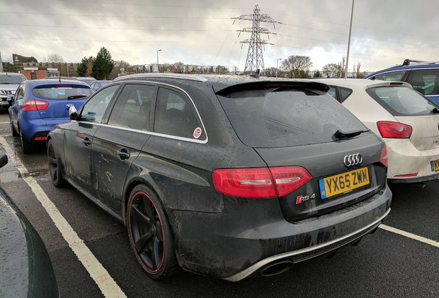 Audi RS4 Avant B8