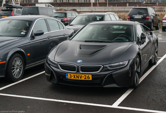 BMW i8 Carbon Edition