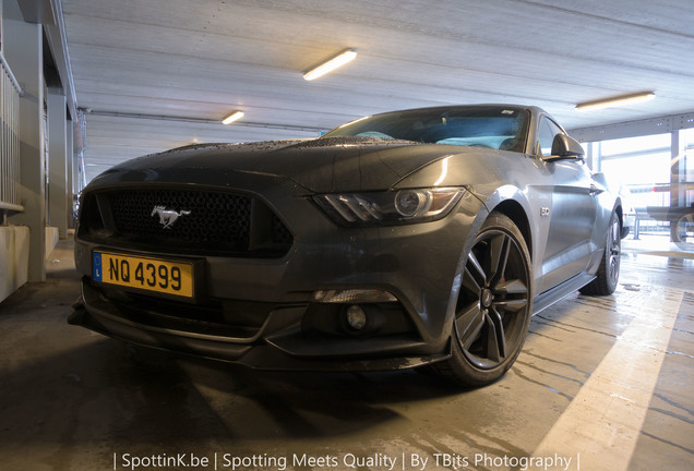 Ford Mustang GT 2015