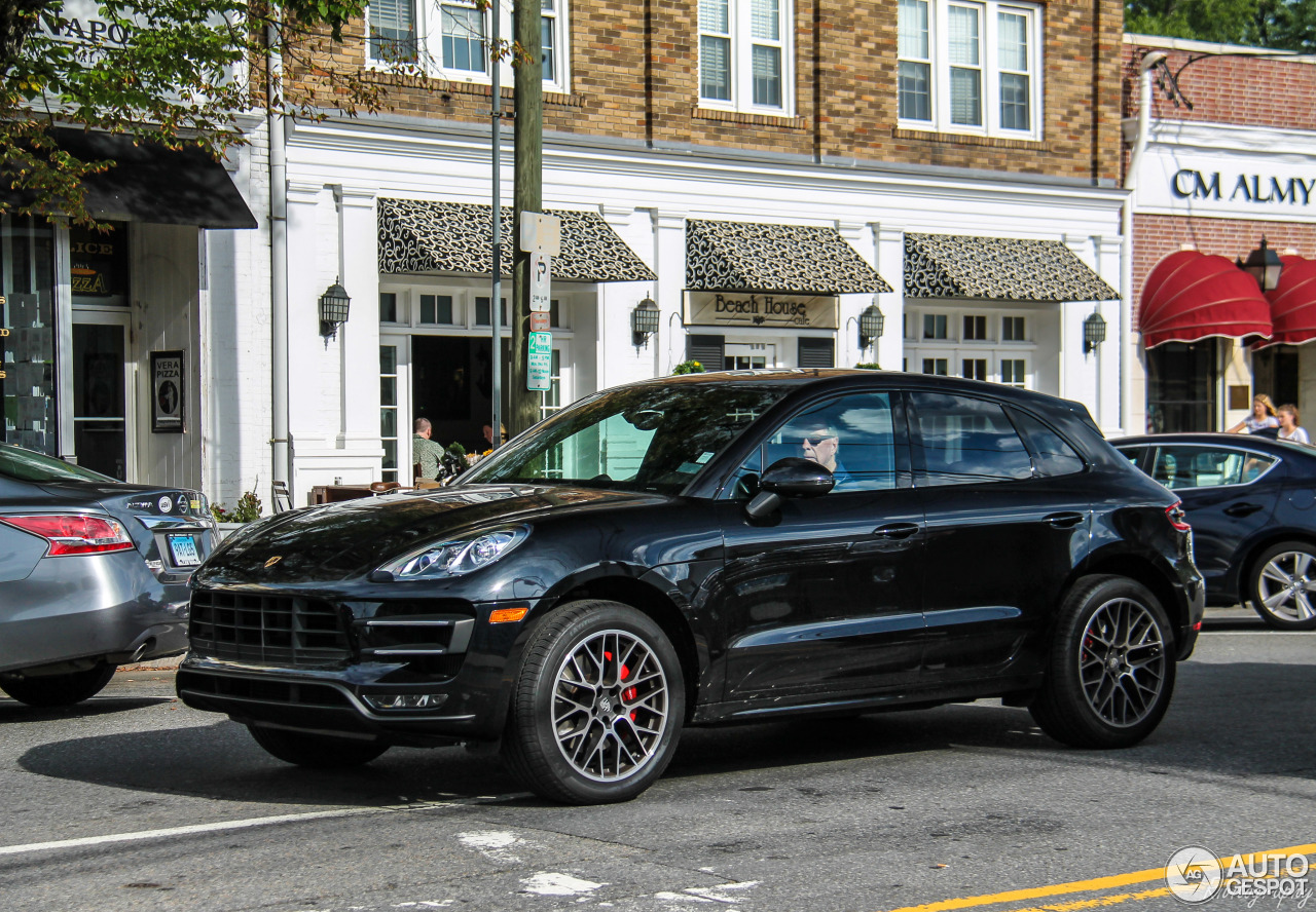 Porsche 95B Macan Turbo