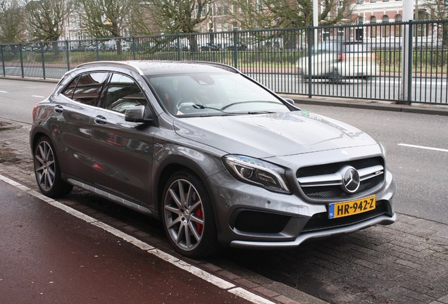 Mercedes-AMG GLA 45 X156