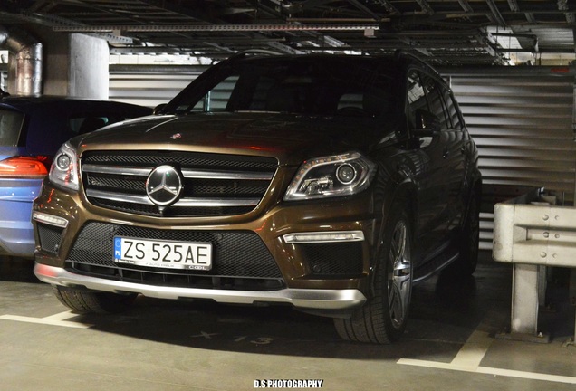 Mercedes-Benz GL 63 AMG X166