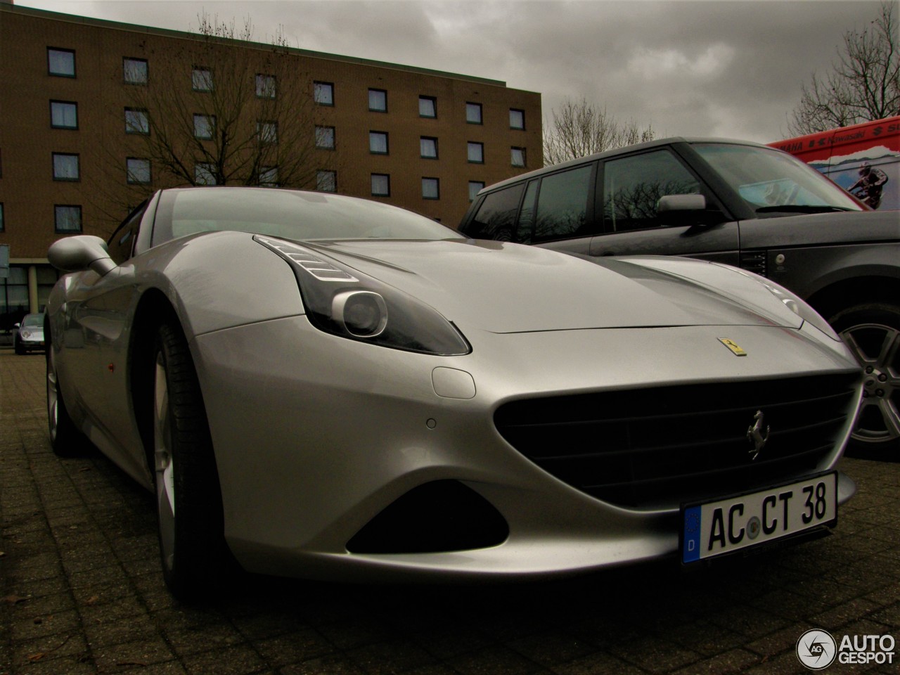 Ferrari California T