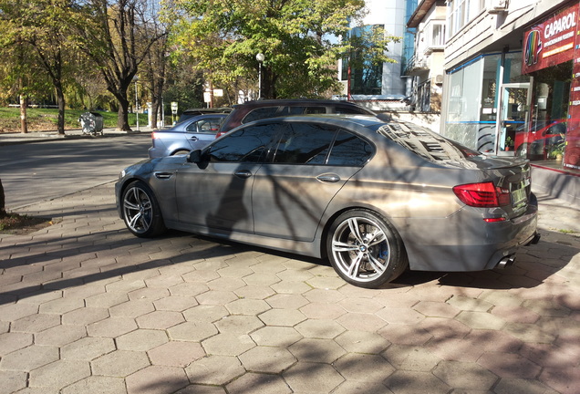 BMW M5 F10 2011