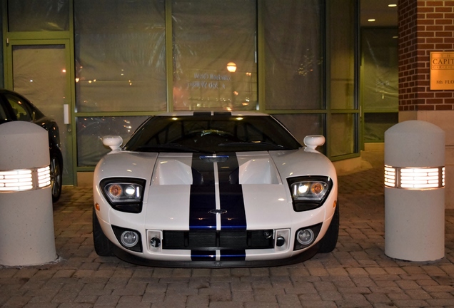 Ford GT