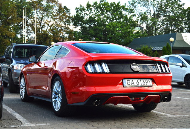 Ford Mustang GT 2015