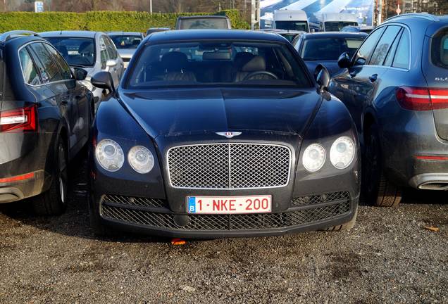 Bentley Flying Spur V8