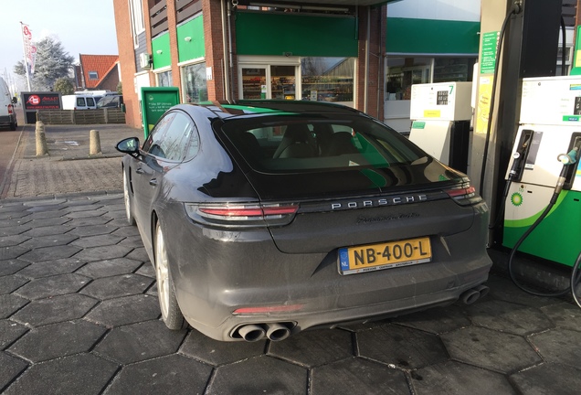 Porsche 971 Panamera Turbo