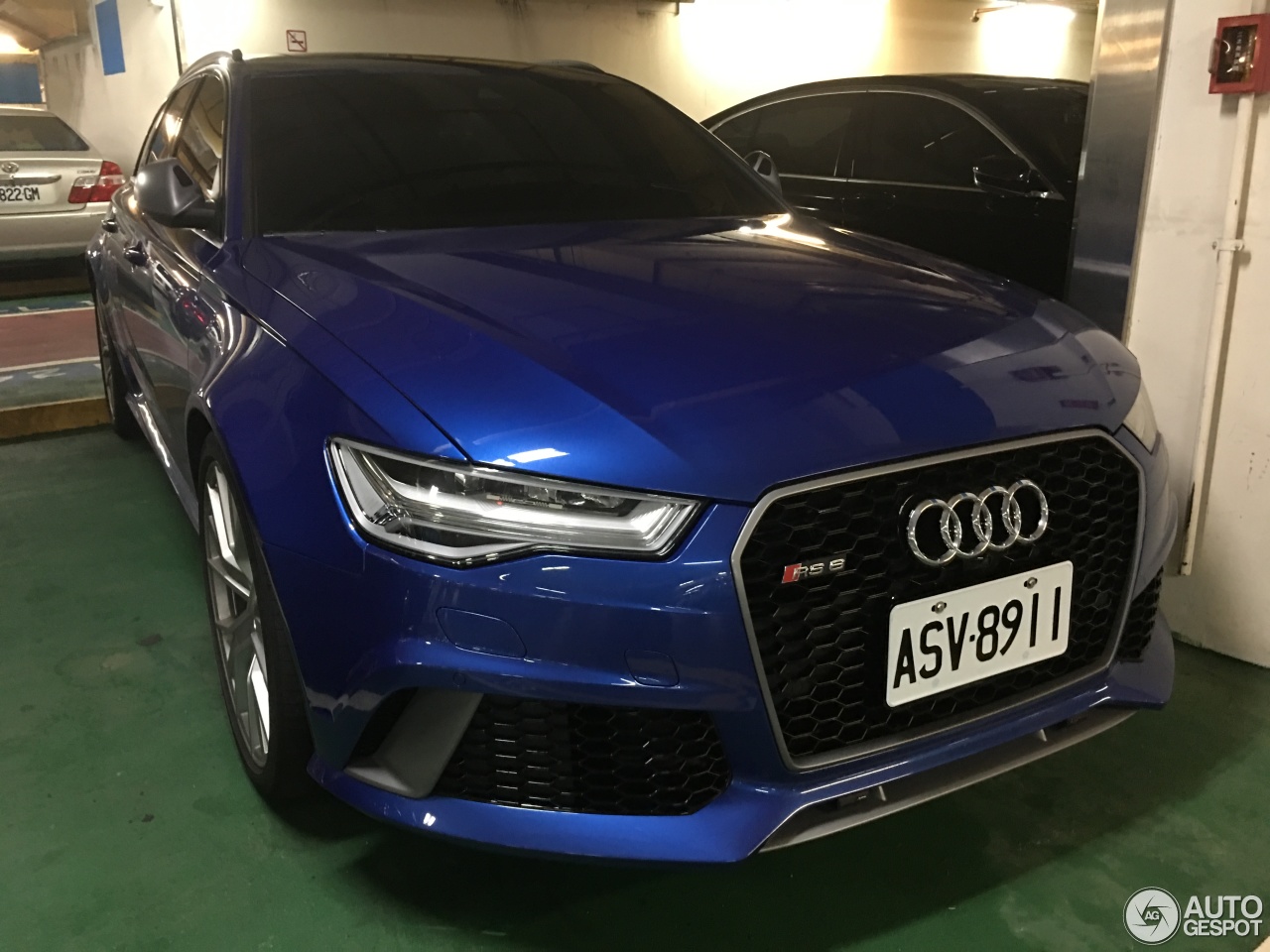 Audi RS6 Avant C7 2015