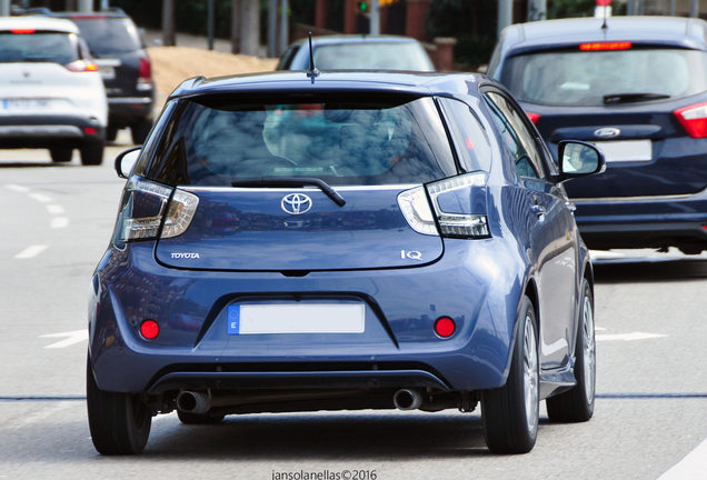 Aston Martin Cygnet