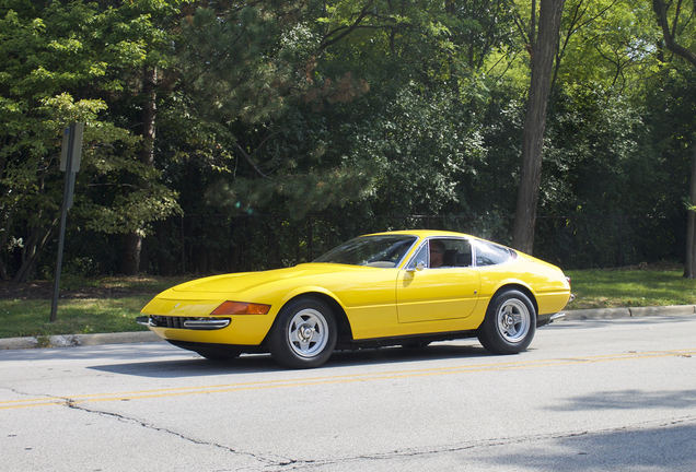 Ferrari 365 GTB/4 Daytona