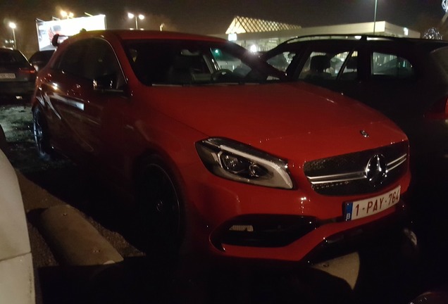 Mercedes-AMG A 45 W176 2015