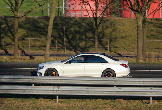 Mercedes-Benz S 65 AMG V222