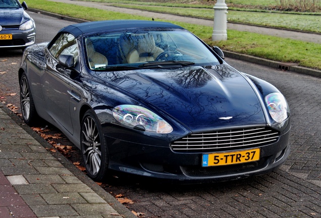 Aston Martin DB9 Volante