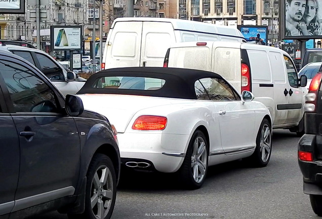 Bentley Continental GTC V8