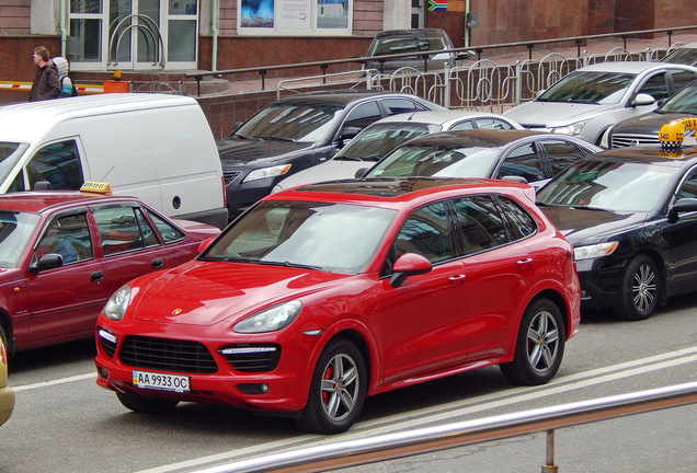 Porsche 958 Cayenne GTS