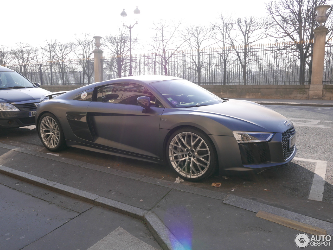 Audi R8 V10 Plus 2015