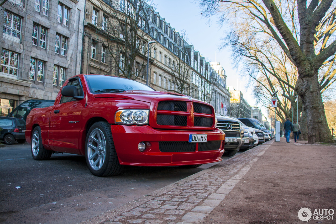 Dodge RAM SRT-10