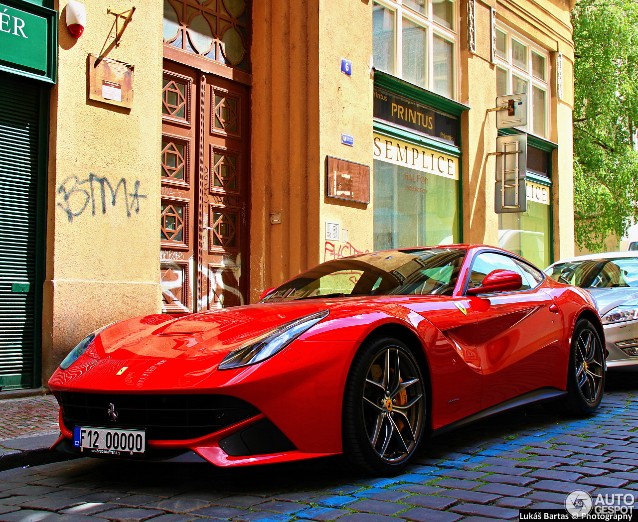 Ferrari F12berlinetta