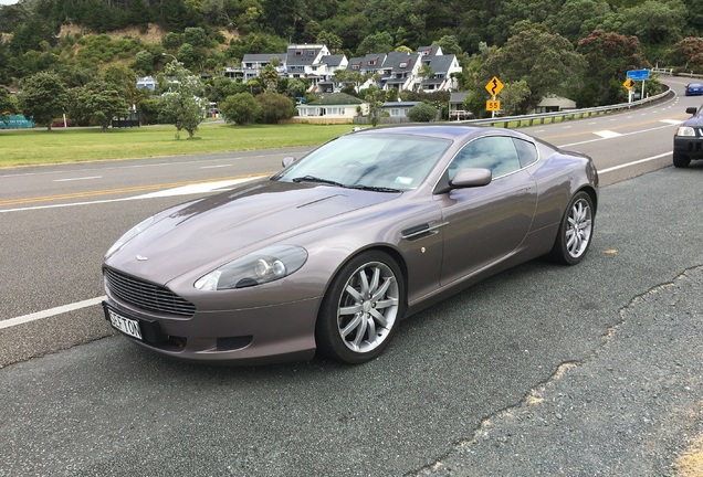 Aston Martin DB9